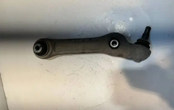 BMW 7 F01 F02 F03 F04 Front lower control arm/wishbone