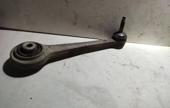 BMW 5 E39 Front ball joint 