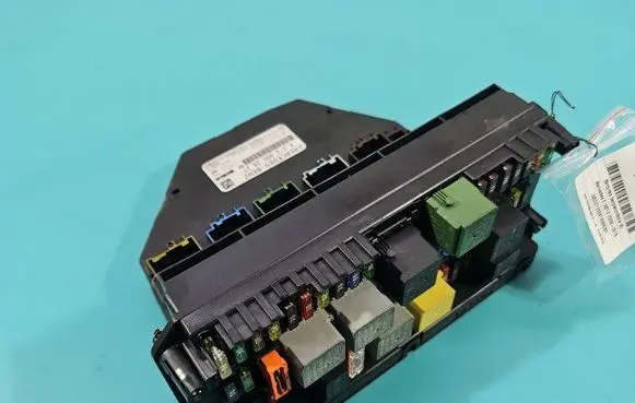 Mercedes-Benz E W212 Fuse box set 2129002827 IMPRK1469037