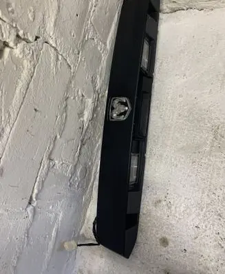 Dodge Nitro Trunk door license plate light bar 