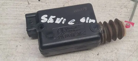 Renault Scenic I Central locking motor A291099