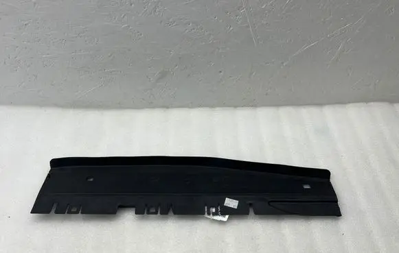 Opel Mokka B Radiator trim 9840324880
