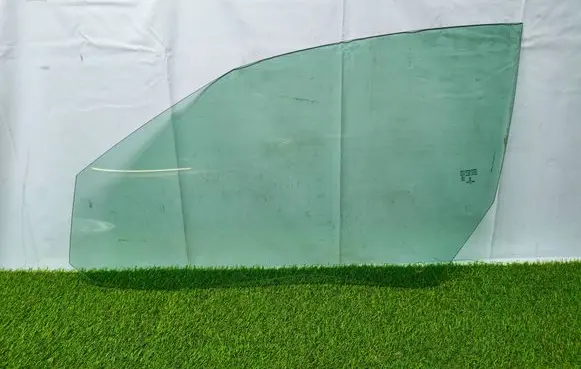 Audi A3 S3 8P Front door window/glass (coupe) 8P7845201