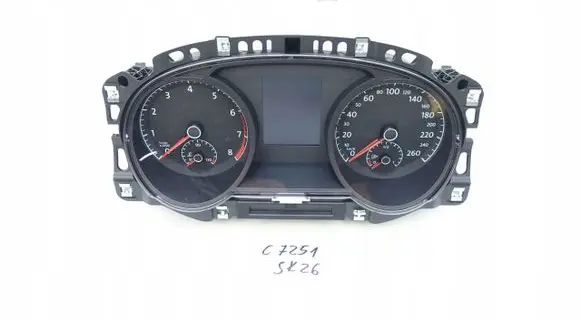 Volkswagen Golf VII Speedometer (instrument cluster) 5G1920740D