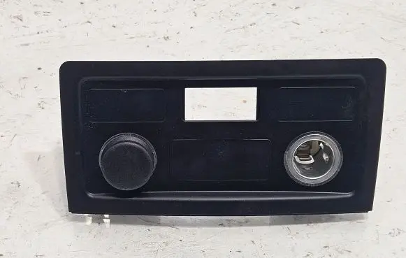 BMW 5 E60 E61 Cigarette lighter 319950000