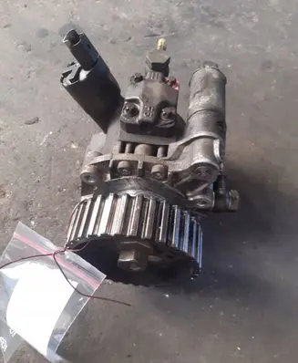 Ford Fiesta Fuel injection high pressure pump 5WS40008