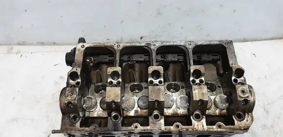 Engine head