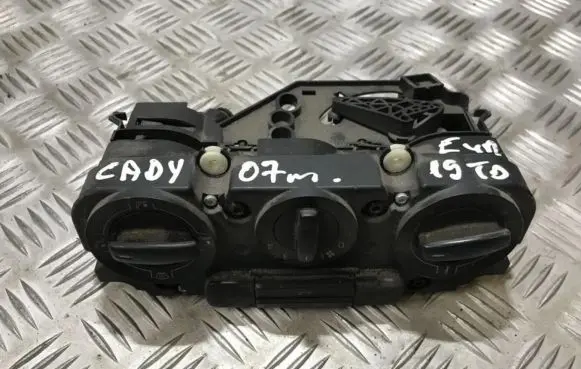 Volkswagen Caddy Climate control unit