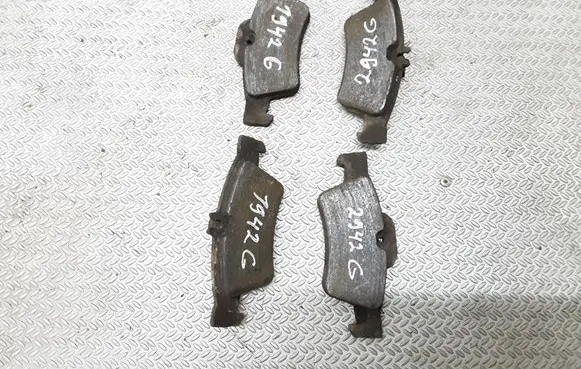 Mercedes-Benz E W211 Brake pads (rear) 