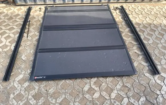 Dodge RAM Pickup box tonneau cover 448227RB