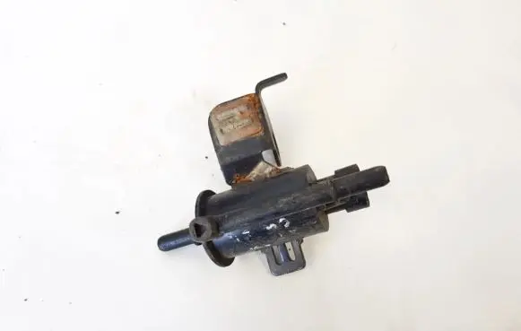 Valve vacuum