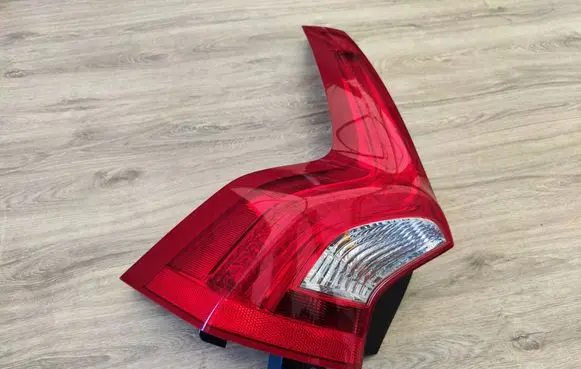 Volvo V60 Rear/tail lights V0LV0V60SX 21490102 31395928
