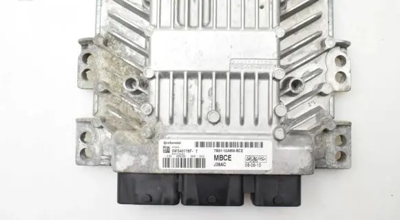 Ford Focus Engine control unit/module 7M5112A650BCE