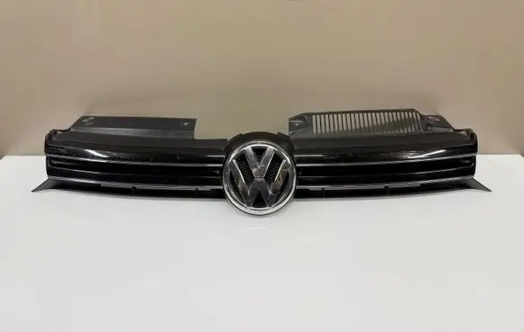 Volkswagen Golf VI Front grill 5K0853653