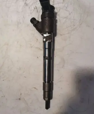 Jeep Grand Cherokee Fuel injector 0445110523