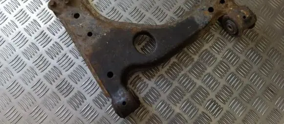 Opel Vectra B Front lower control arm/wishbone