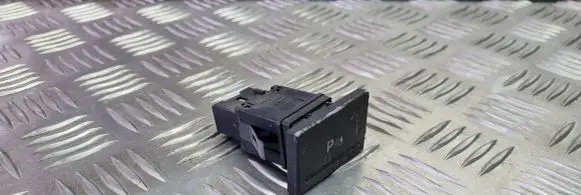 Volkswagen Touareg I Parking (PDC) sensor switch 7L6919281