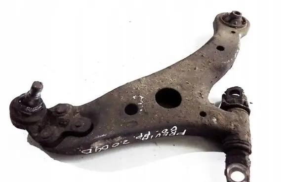 Toyota Previa (XR30, XR40) II Front lower control arm/wishbone