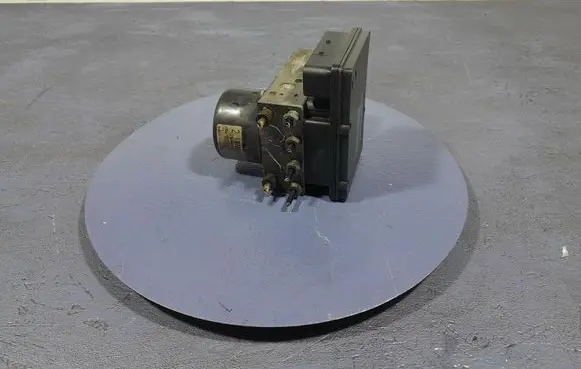 Volvo S60 ABS Pump 30793444