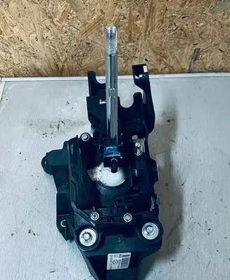 Ford Focus ST Gear shifter/selector F1R7C453CAD