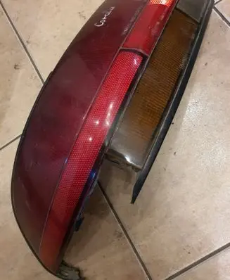 Toyota Corolla E10 Rear/tail lights 12261 12261b 7r017016
