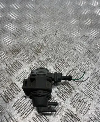 Renault Kangoo II Turbo solenoid valve 8200575400