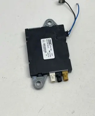 Audi TT TTS Mk2 Aerial antenna amplifier 8J8035225A 010406012765