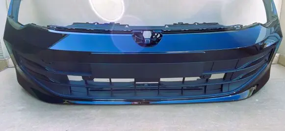 Volkswagen Golf VIII Front bumper 5H0807221T