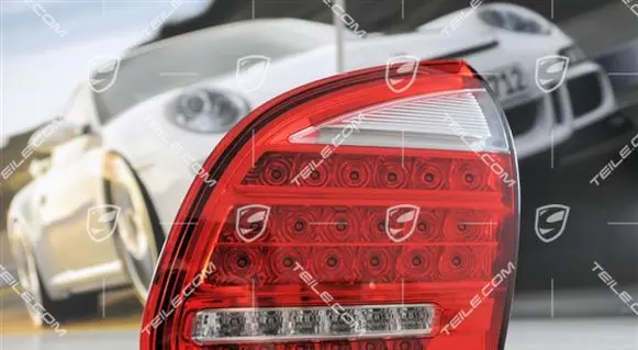 Porsche Cayenne (92A) Rear/tail lights 958945094