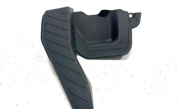 Audi A3 S3 8V Foot rest pad/dead pedal 8V2863129B