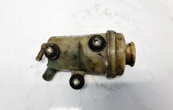 Ford Focus Power steering fluid tank/reservoir 98AG3R700AH