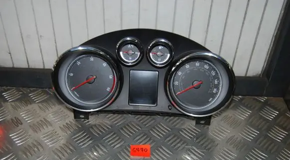 Opel Insignia A Speedometer (instrument cluster) 12844140