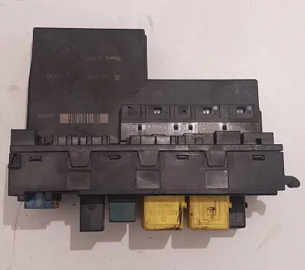 Mercedes-Benz E W210 Fuse module 0225455332 309872
