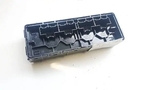 Opel Astra K Other control units/modules 13598152