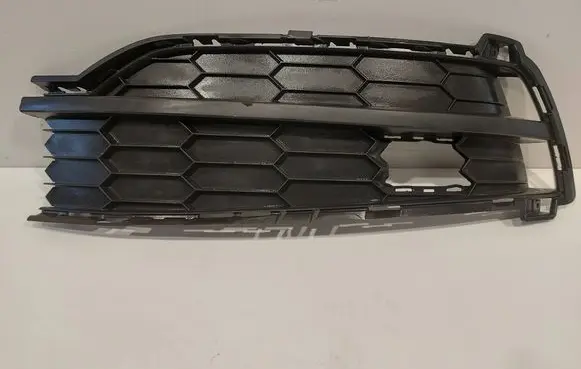 Skoda Karoq Front bumper lower grill 57A807367
