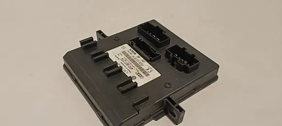 Audi Q7 4L Comfort/convenience module 4F0907279