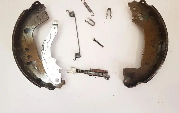 Volkswagen ID.4 Handbrake/parking brake pads 1EA698525D 1EA609819