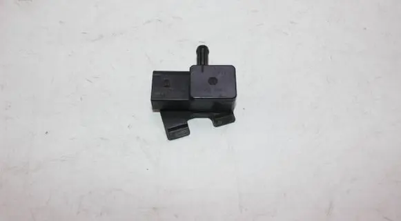 BMW 5 E60 E61 Exhaust gas pressure sensor 7805152 1180