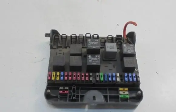 Skoda Felicia II Fuse box set 6U0937025