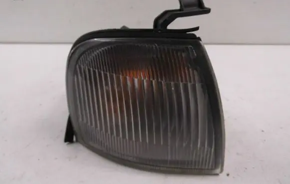 Suzuki Baleno EG Front indicator light 