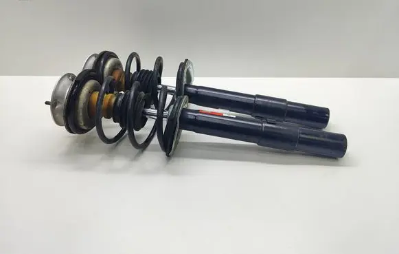 BMW 5 E60 E61 Front shock absorber with coil spring 757356 N757356JZ 779872
