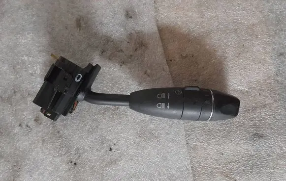 Mercedes-Benz R W251 Indicator stalk a2215403345 2215403345