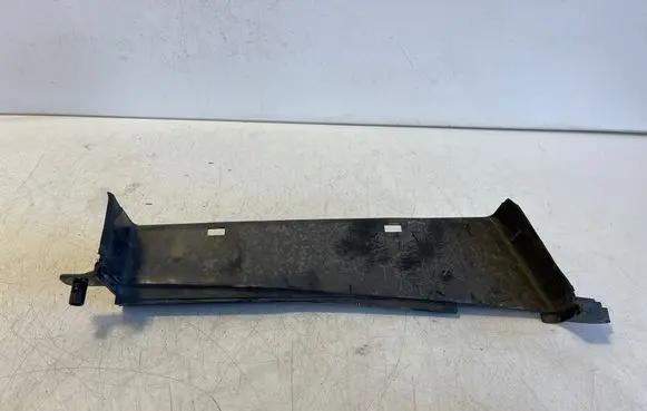 Audi A5 Intercooler air guide/duct channel 8W0129617A