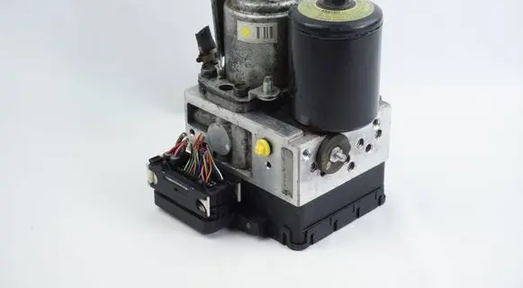 Toyota Prius (XW20) ABS Pump 4451047050