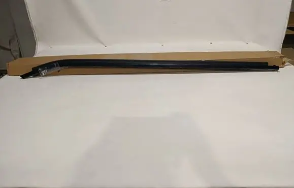 BMW X3 G01 Door glass trim 7410016