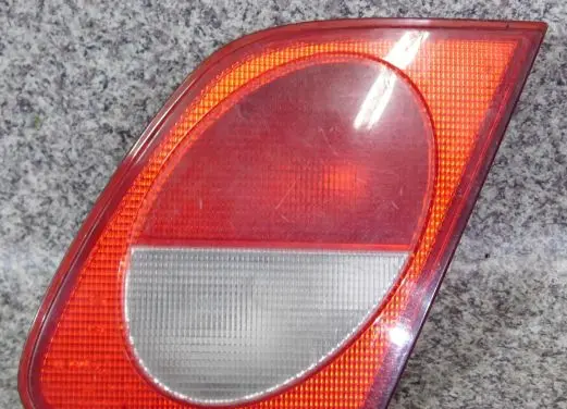 Mercedes-Benz E W210 Tailgate rear/tail lights