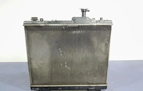 Coolant radiator
