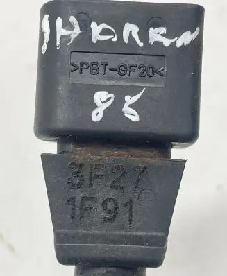 Ford Galaxy Crankshaft position sensor XT6CZ 1F91 PA66GF50