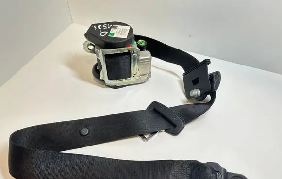 Mercedes-Benz Sprinter W906 Front seatbelt 601384300