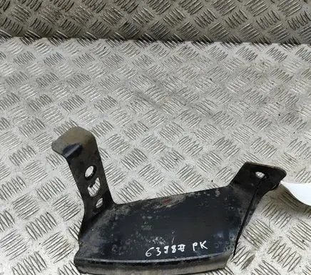 Renault Master III Fender mounting bracket 8200808374